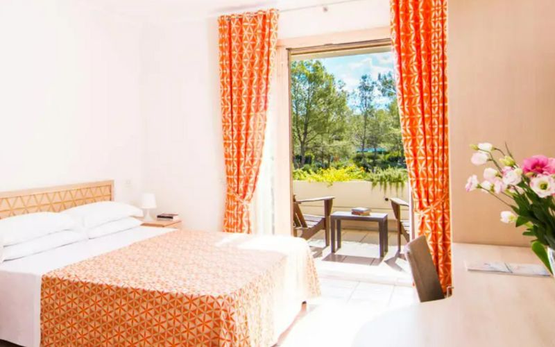 ETHRA RESERVE VALENTINO RESORT